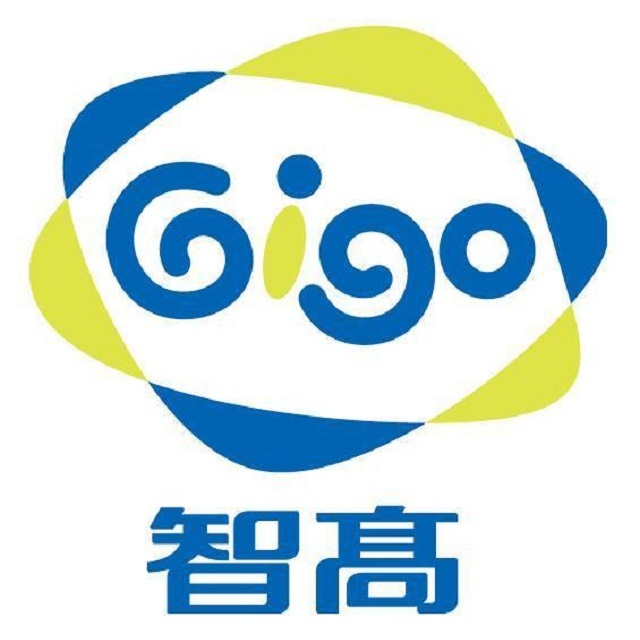 出示兒童卡不限金額消費可以兌換品牌小禮