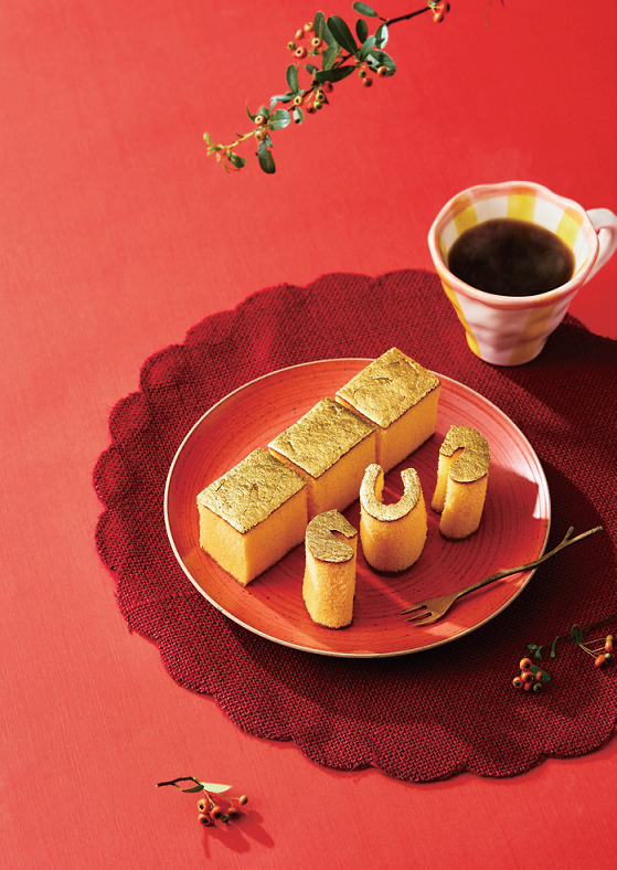 【新光三越獨家】金澤萬久 金馬金箔蛋糕禮盒｜春節禮品預購