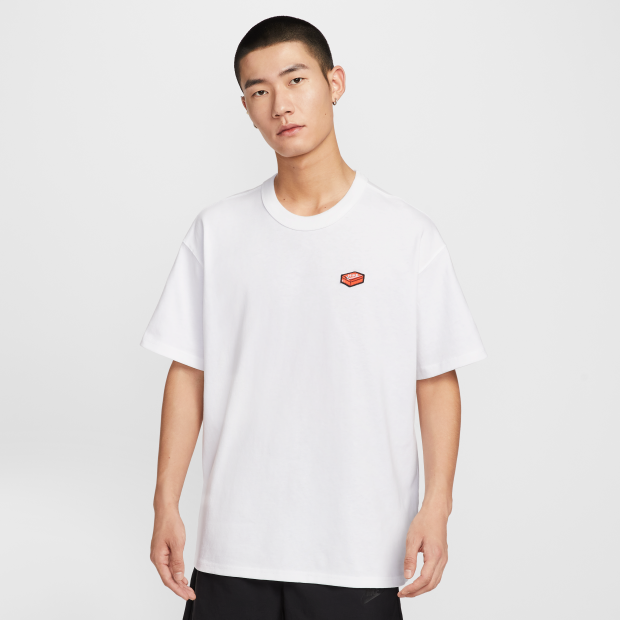 NIKE-Sportswear Premium Essentials T恤-S
