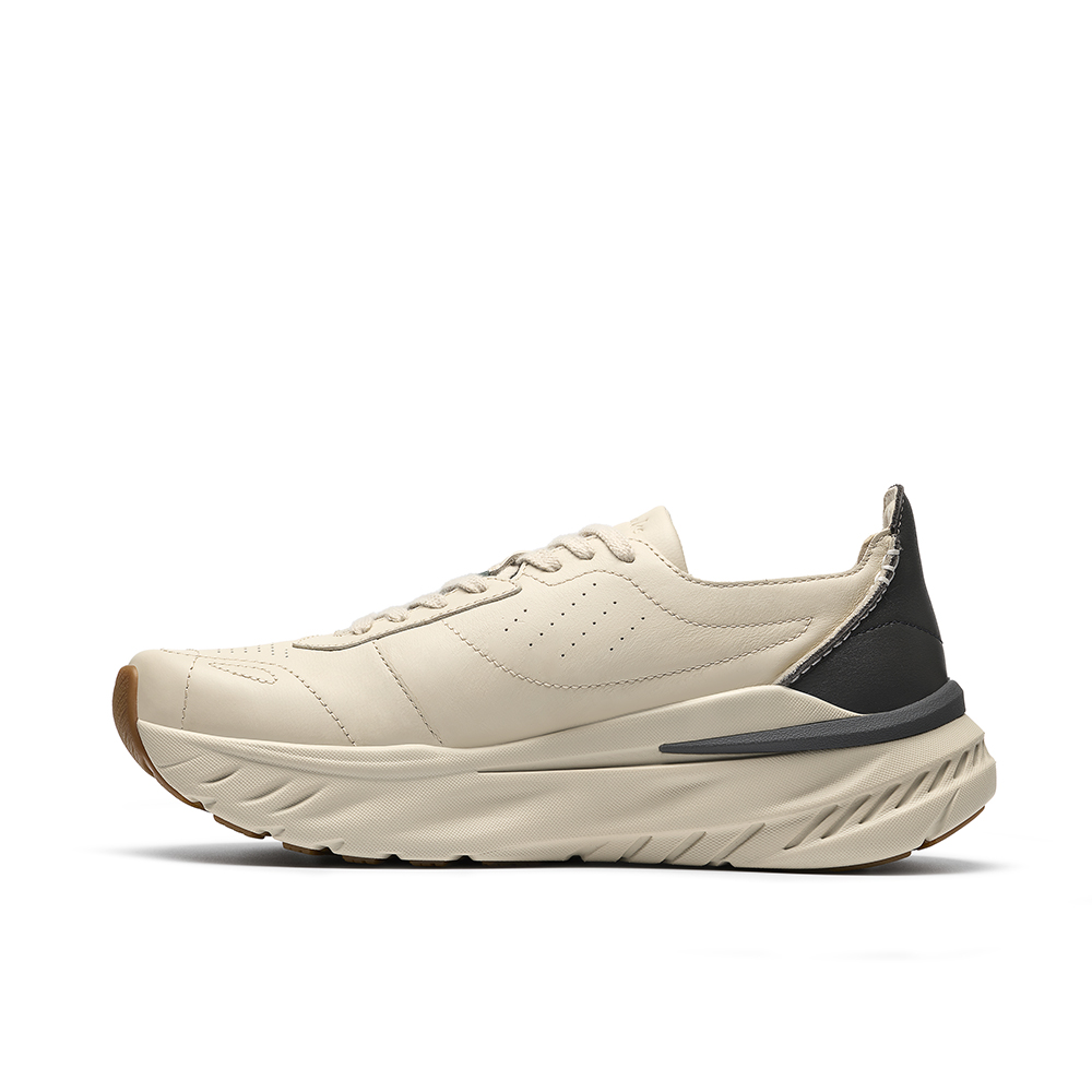 【Clarks】 微風跑全皮面厚底運動休閒鞋(綠色)-UK 9