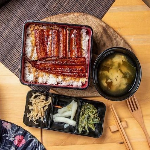 【獨家優惠餐券】鰻魚日記 現烤穴子飯(贈送炸物4選1)