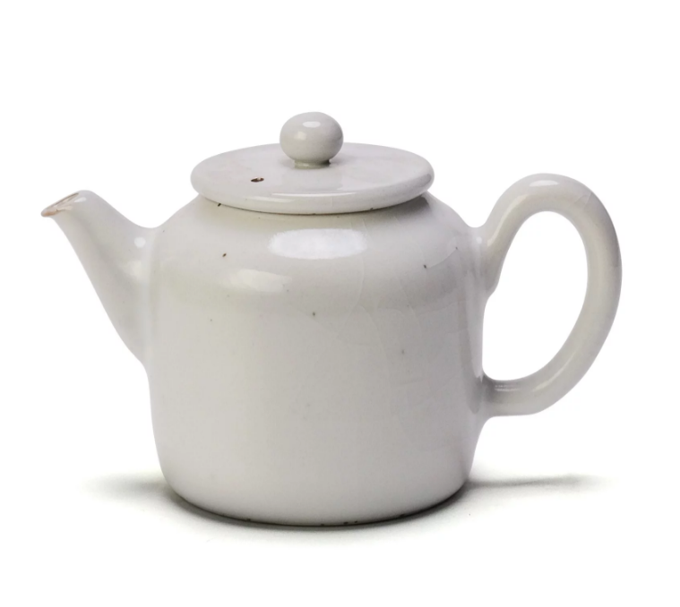 【中港陶作坊】佇在初心壺 220ml-白