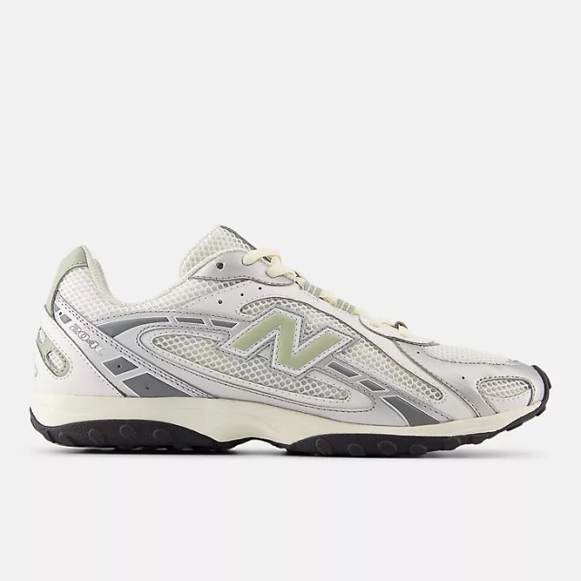 【超型穿搭提案國際男人節】New Balance 204L 運動鞋