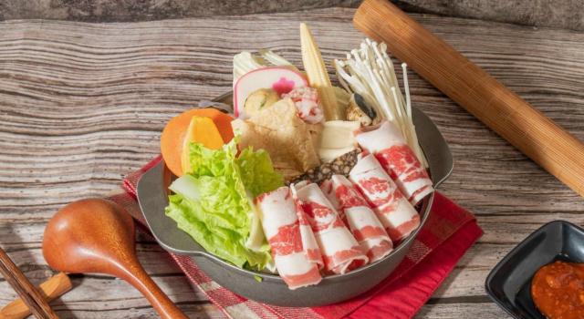 【桃站獨家耶誕商圈美食】攪攪風味小火鍋  加料單點任選乙份