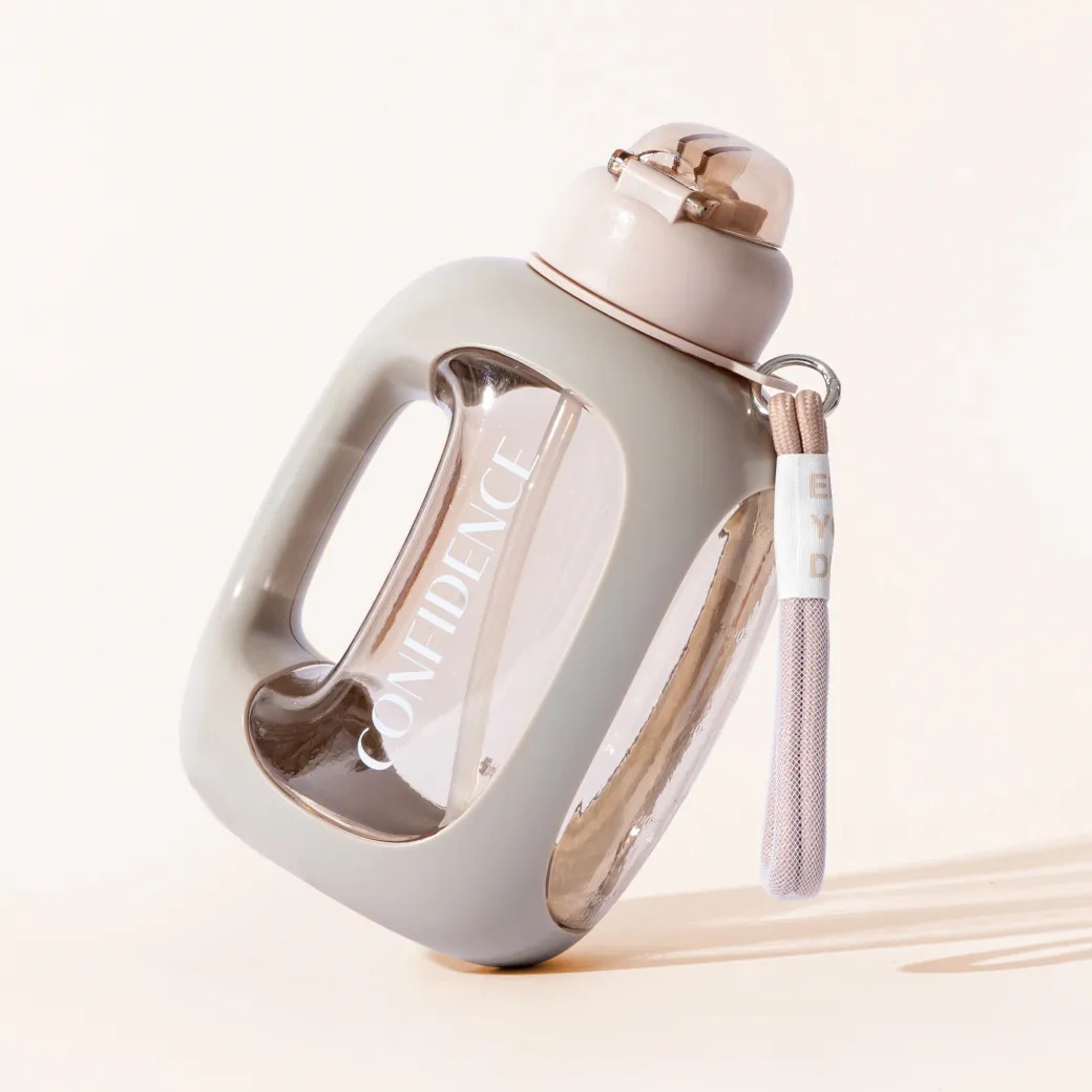 【Oolab】關鍵字系列 大容量輕便水壺1500ml-自信棕