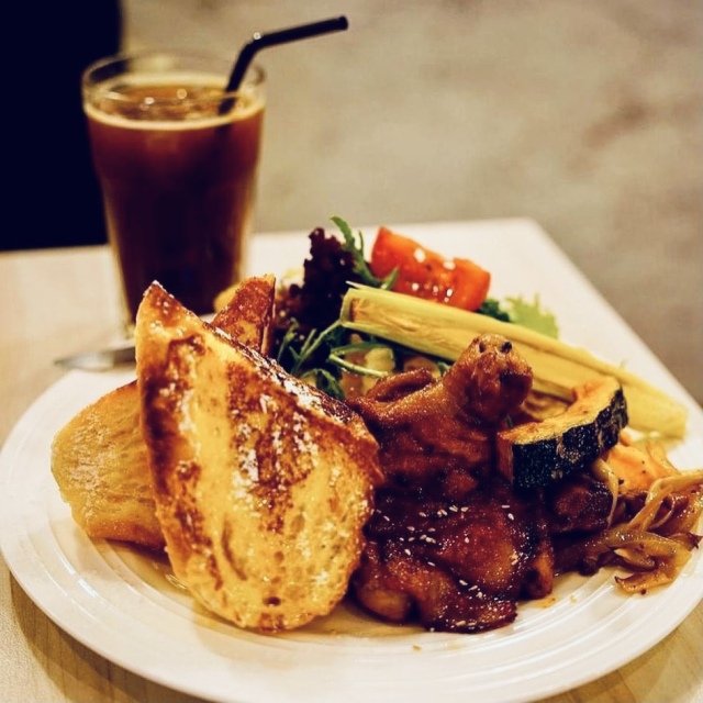 【來點商圈人氣美食】福森院子 維尼早午餐套餐(含飲品)
