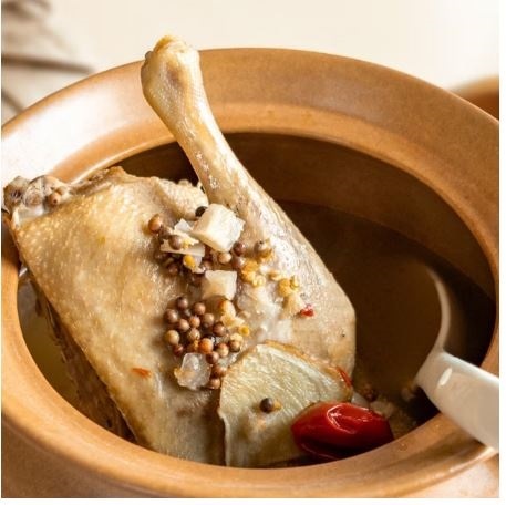 (西門)台南大飯店 胡椒川香老鴨湯