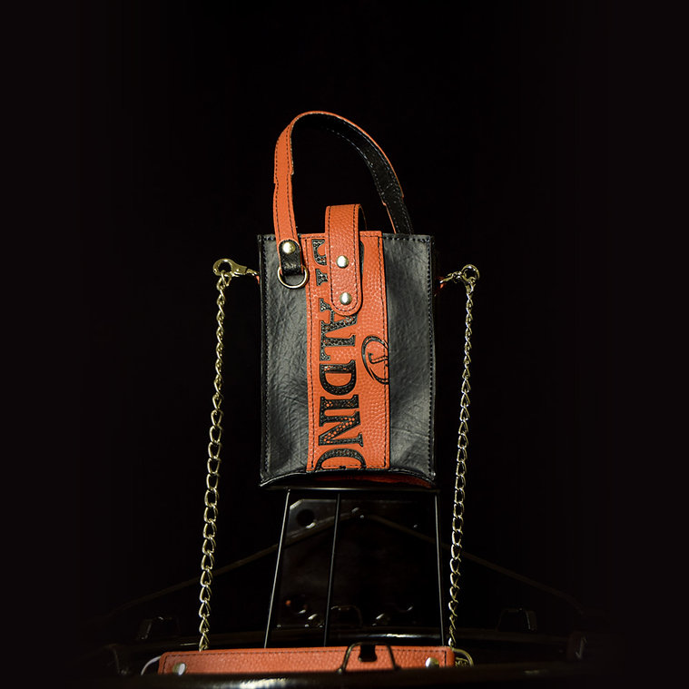 Carry 籃球手機袋