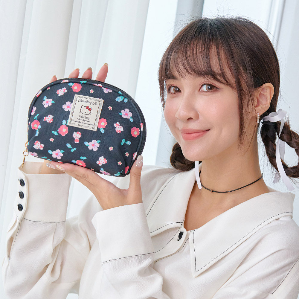 【kiki STUDIO】Hello Kitty-花園午茶-化妝包-黑