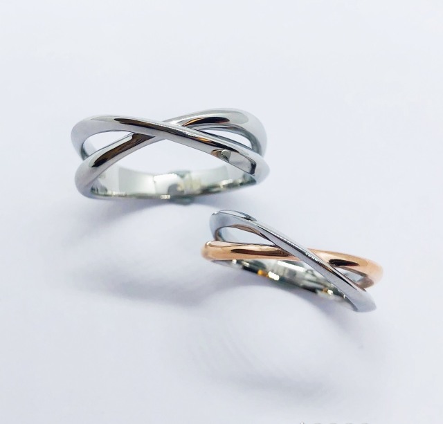 【冬季女神降臨】Blazing-交叉造型白鋼戒指（買一送一）